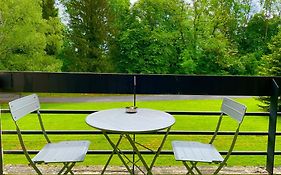 Nature Studio Deck - 3 Countries - Free Parking